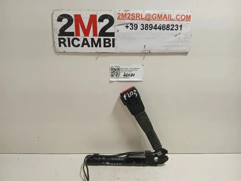 Attacco Cintura ANT SX 33040940 Bmw Serie 1 F20 Berlina 2015