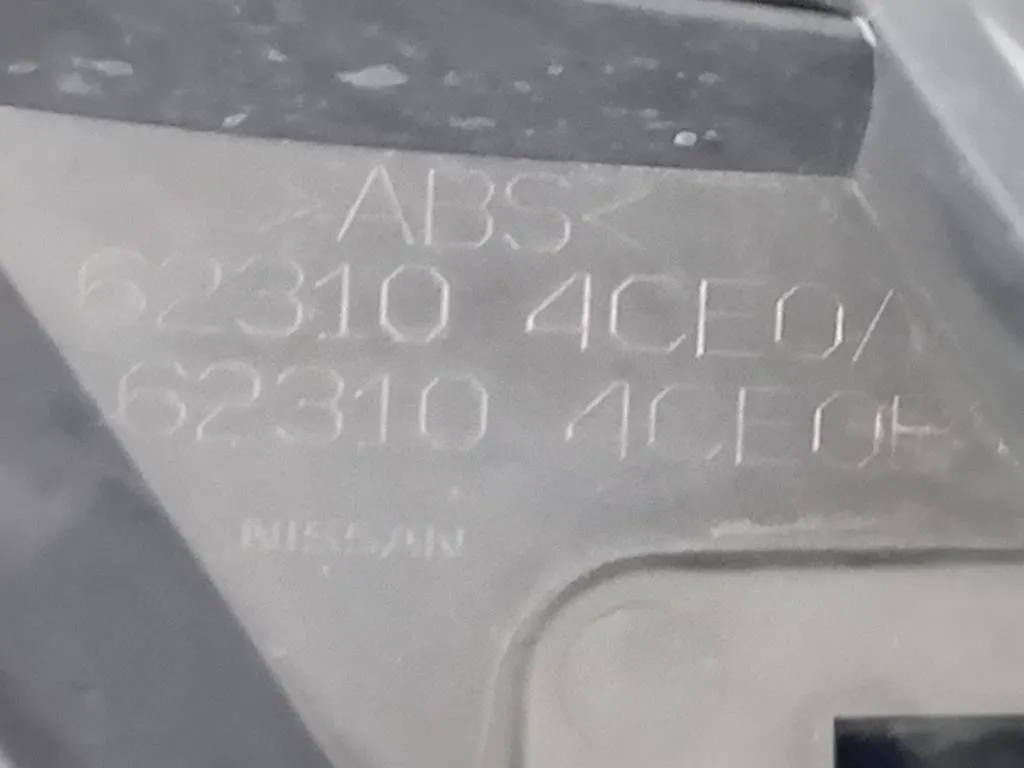 Griglia DI Ventilazione Paraurti ANT 623104CEOA Nissan X-trail III 2011