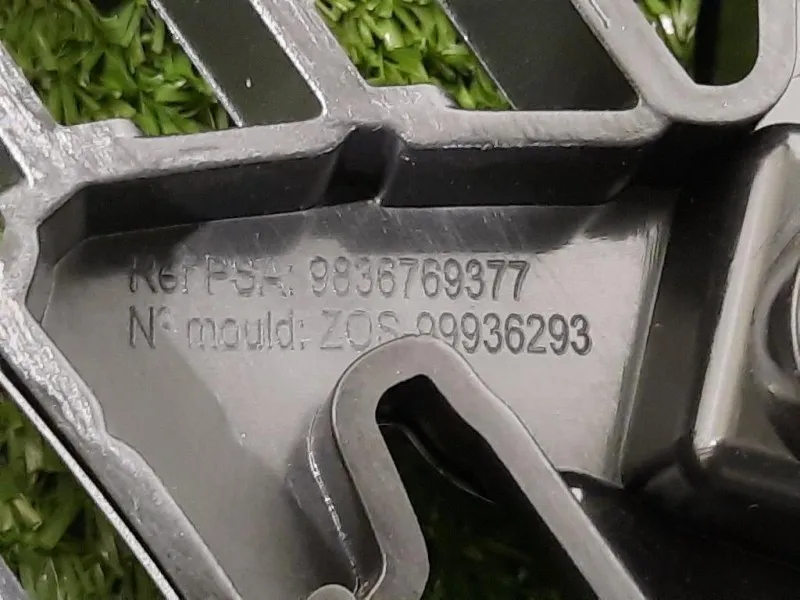 Griglia DI Ventilazione Paraurti ANT 9836769377 Peugeot 3008 II 2016