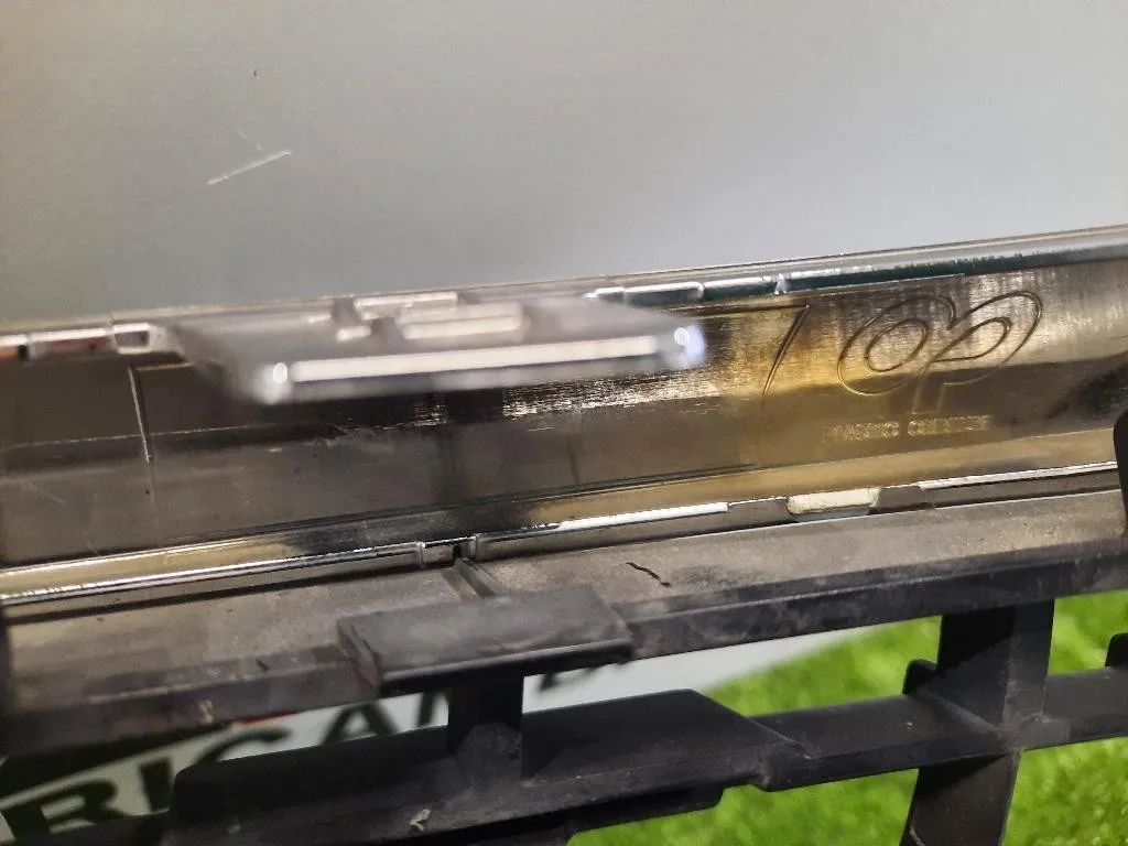 Griglia DI Ventilazione Paraurti ANT 9815336077 Peugeot 3008 II 2016