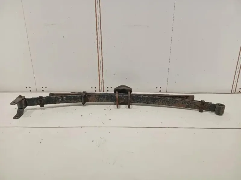 Balestra POST SX BALESTRA POST DX Nissan Navara 2010