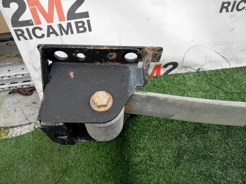 Balestra POST SX BALESTRA POST SX Opel Movano B 2010