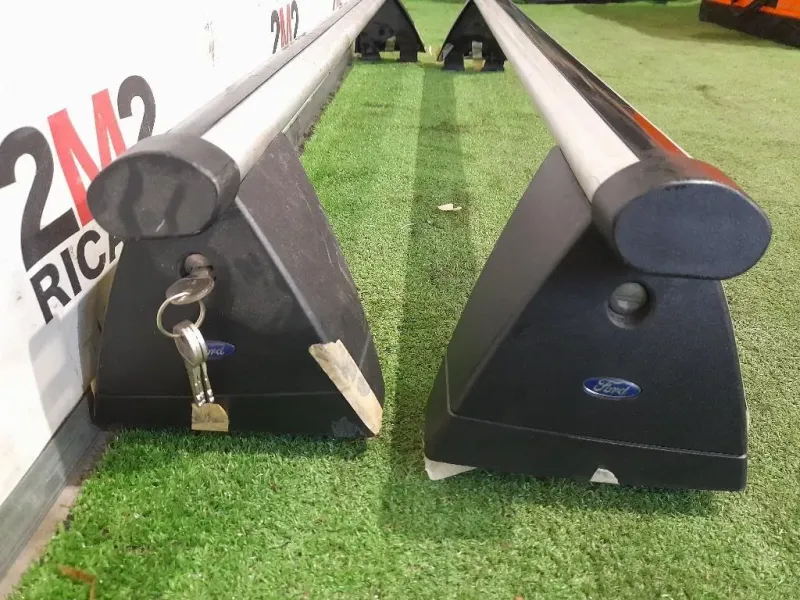 Barra Portapacchi Tetto Ford Focus II SW 2005