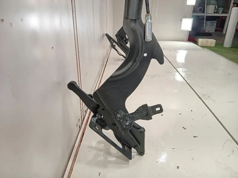 Barra Rinforzo Tetto POST BARRA RINFORZO TETTO POST Mercedes Classe SLK R170 1997