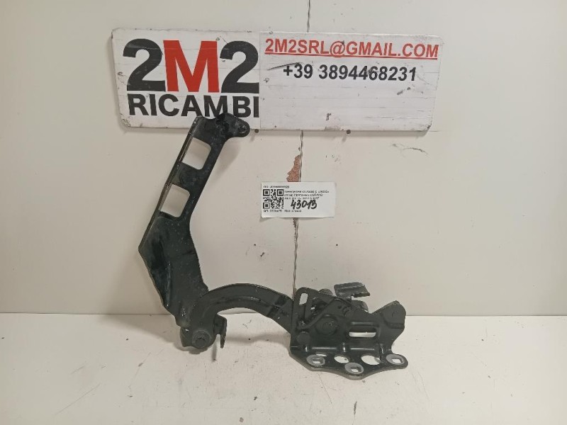 Cerniera Cofano ANT DX A2058800928 Mercedes Classe C W205 2014