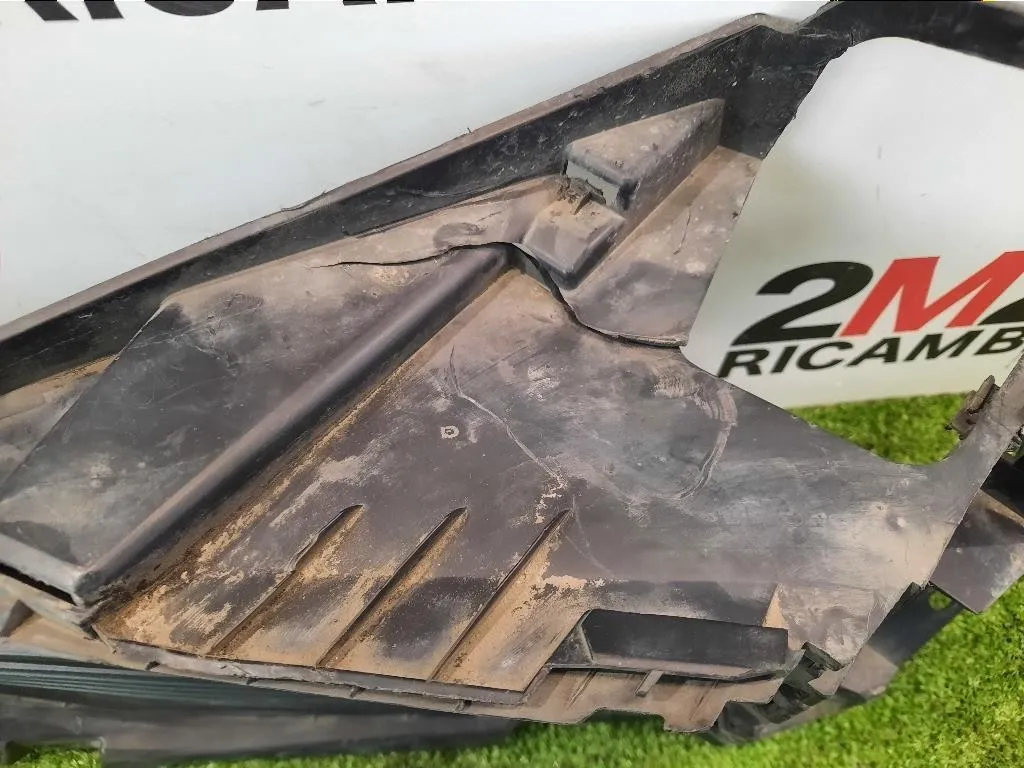 Griglia DI Ventilazione Paraurti ANT SX 9810870377 ANT SX Peugeot 3008 II 2016