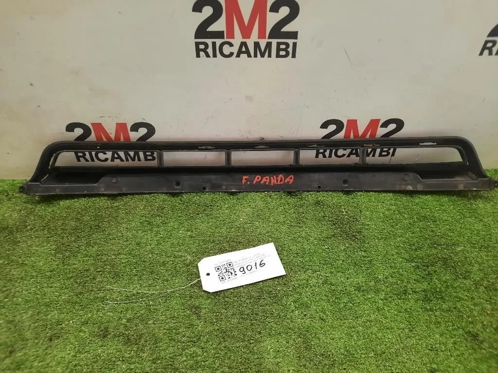 Griglia DI Ventilazione Paraurti INF ANT 51978450 Fiat Panda III 2012
