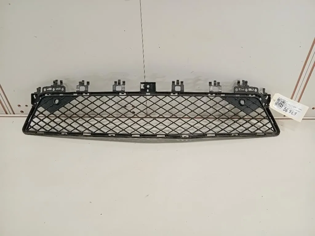 Griglia DI Ventilazione Paraurti INF ANT A2048850853 Mercedes Classe C W204 2011