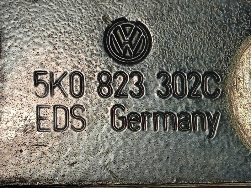 Cerniera Cofano ANT DX 5K0 823 302C Volkswagen GOLF VII 2013