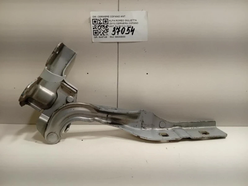 Cerniera Cofano ANT SX CERNIERE COFANO ANT SX Alfa Romeo Giulietta 2013