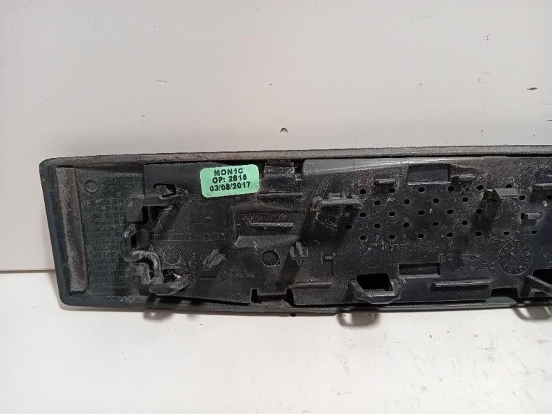 Griglia Parafango ANT SX GX73-280-B11 Jaguar XE 2015