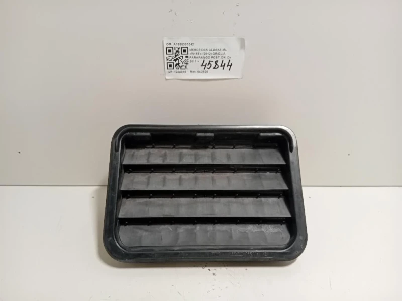 Griglia Parafango POST DX A1668301042 Mercedes Classe ML W166 2012