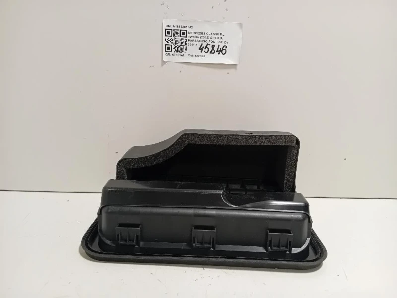 Griglia Parafango POST SX A1668301042 Mercedes Classe ML W166 2012