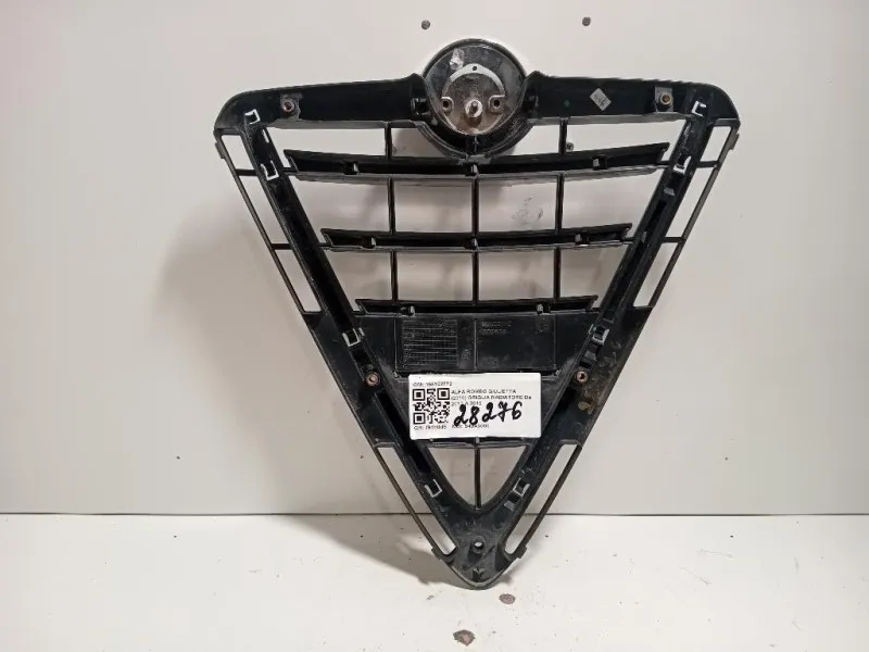 Griglia Radiatore CALANDRA GRIGLIA MASCHERINA ANTERIORE 155102772 Alfa Romeo Giulietta 2010