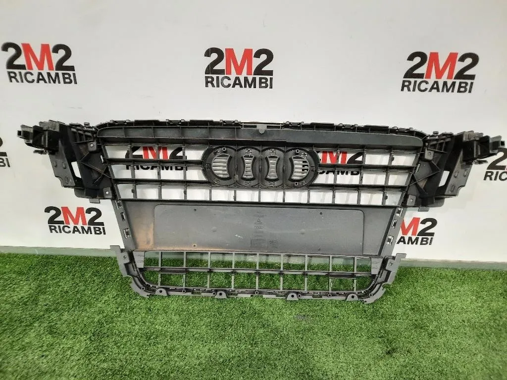 Griglia Radiatore 8T0853651F1RR Audi A5 8T3 2008