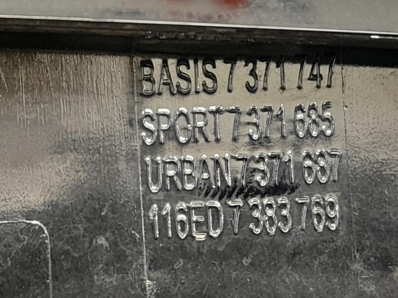 Griglia Radiatore 7371685 Bmw Serie 1 F21 Berlina 2012