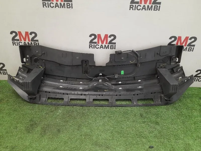 Griglia Radiatore 9812063477 Citroen C3 III 2016