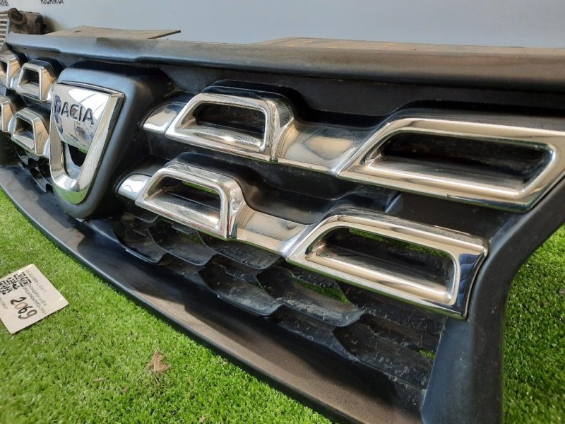 Griglia Radiatore 623100838R Dacia Duster I 2014