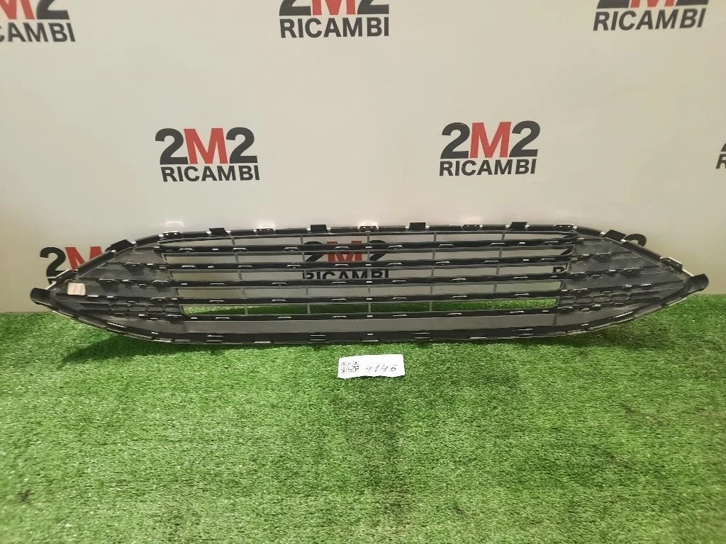 Griglia Radiatore F1CB-8138-B 2014889 CENTRALE PARAURTI Ford C-max III 2015
