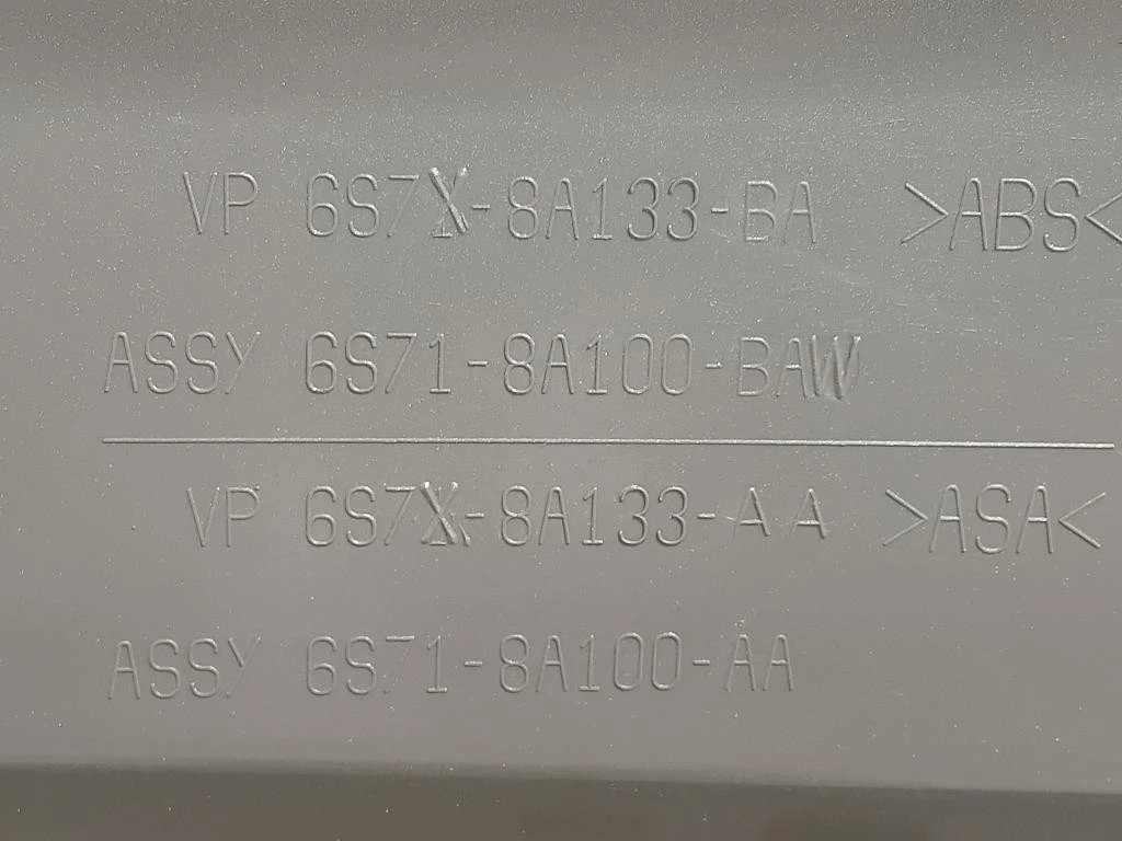 Griglia Radiatore 6S71 8A100 BAW Ford Mondeo III 2001