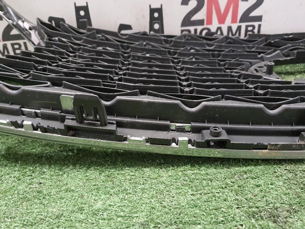 Griglia Radiatore 623105DA0A Infiniti QX30 2015