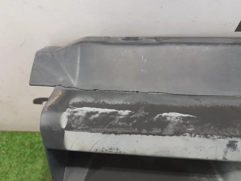 Griglia Radiatore DHB102510LML Land Rover Discovery I 1990