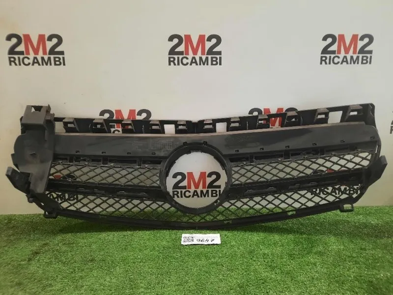 Griglia Radiatore A1768880360 Mercedes Classe A W176 2013