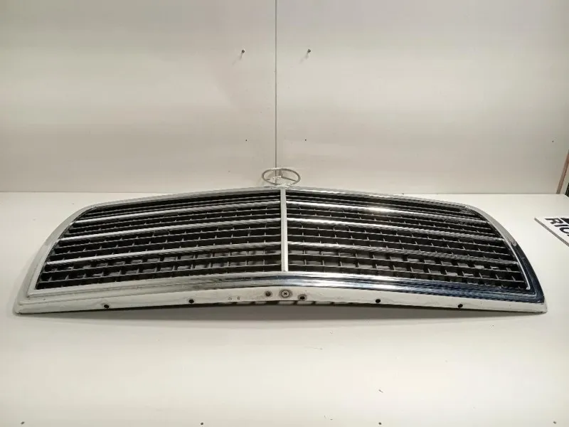 Griglia Radiatore A1248880223 Mercedes Classe E W124 1985