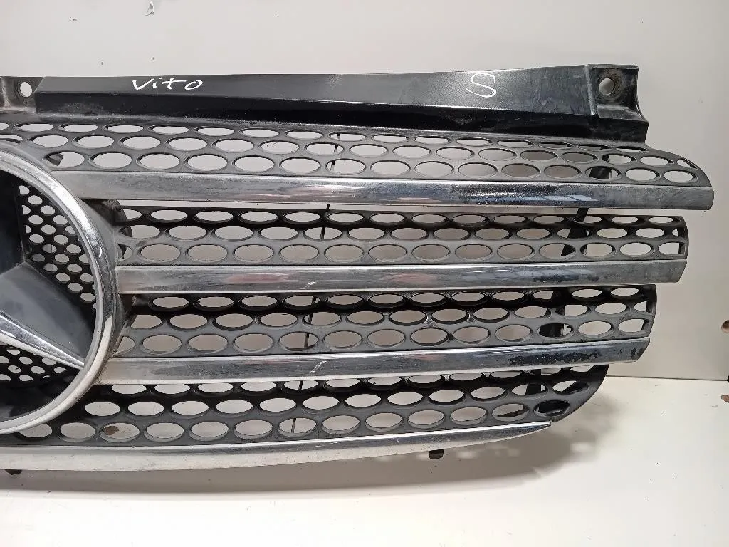 Griglia Radiatore A6398800285 Mercedes VITO W639 2004