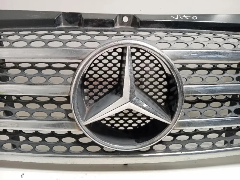 Griglia Radiatore A6398800285 Mercedes VITO W639 2004