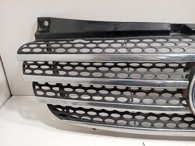 Griglia Radiatore A6398800285 Mercedes VITO W639 2004