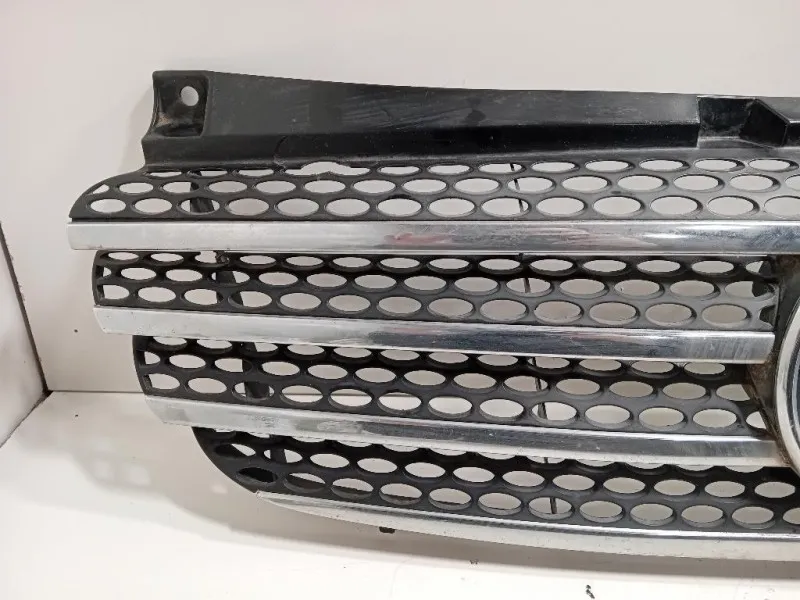 Griglia Radiatore A6398800285 Mercedes VITO W639 2004