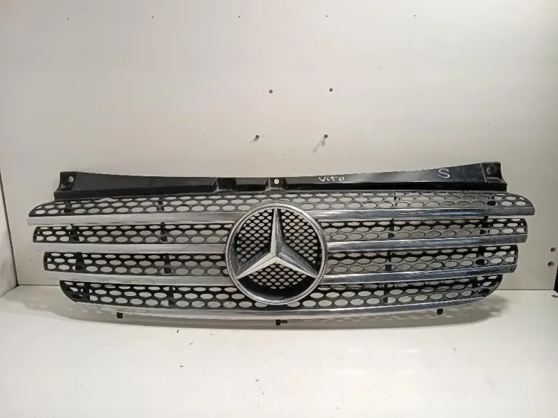 Griglia Radiatore A6398800285 Mercedes VITO W639 2004