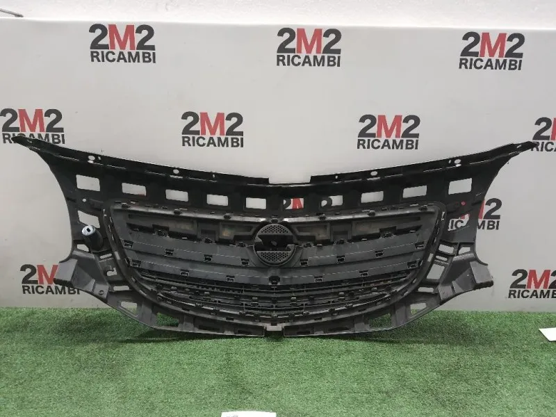 Griglia Radiatore 13282567 Opel Insignia A SW 2009