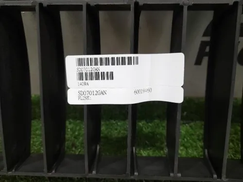 Griglia Radiatore SD07012GAN Skoda Roomster 5J7 2006