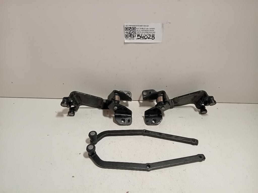 Cerniera Guida Porta Scorrevole INF POST DX 5181408251813667 DX+SX Fiat Doblò III Cargo 2010