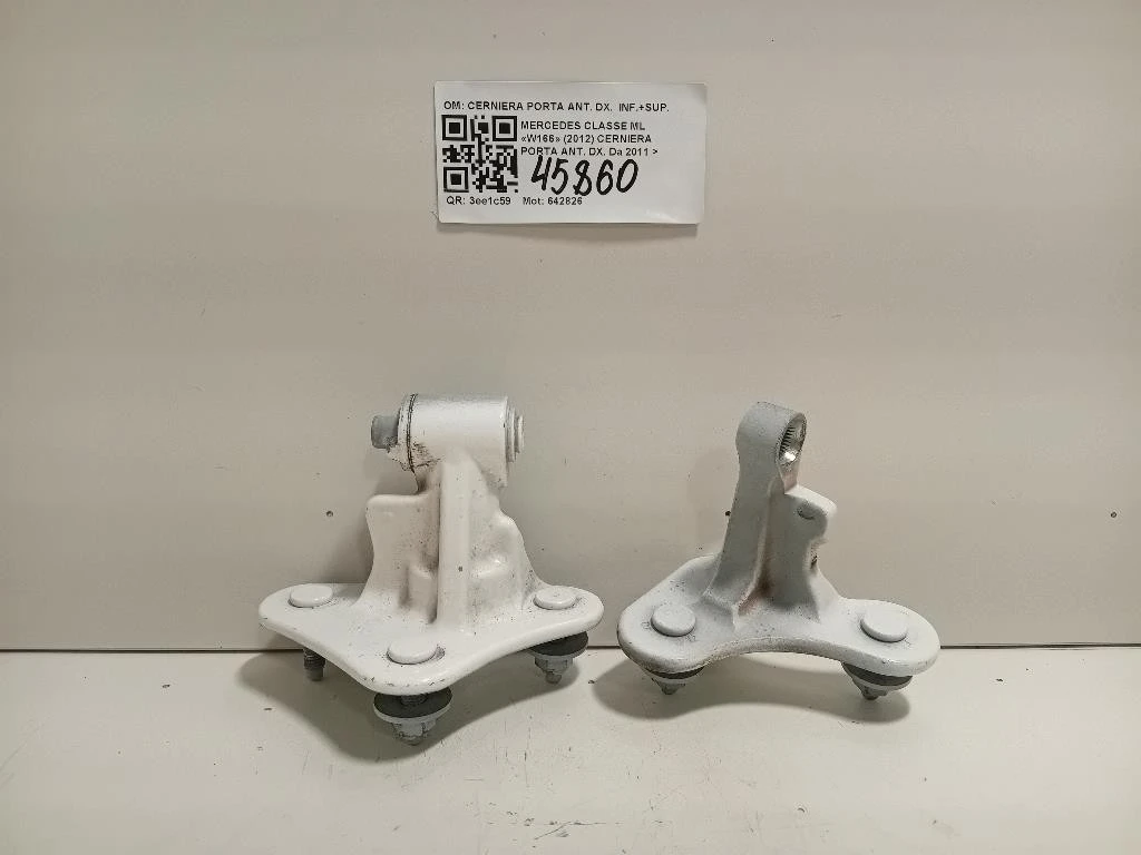 Cerniera Porta ANT DX CERNIERA PORTA ANT DX INF+SUP Mercedes Classe ML W166 2012