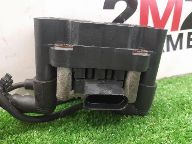 Bobina R0101C00100 Volkswagen GOLF VI 2009