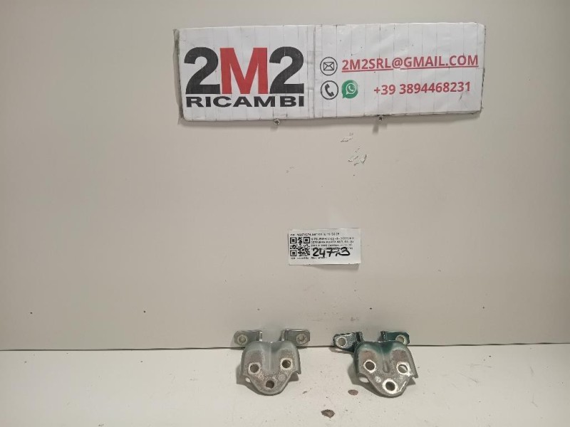 Cerniera Porta INF ANT DX MB574274 ANT DX Mitsubishi L200 II 1997