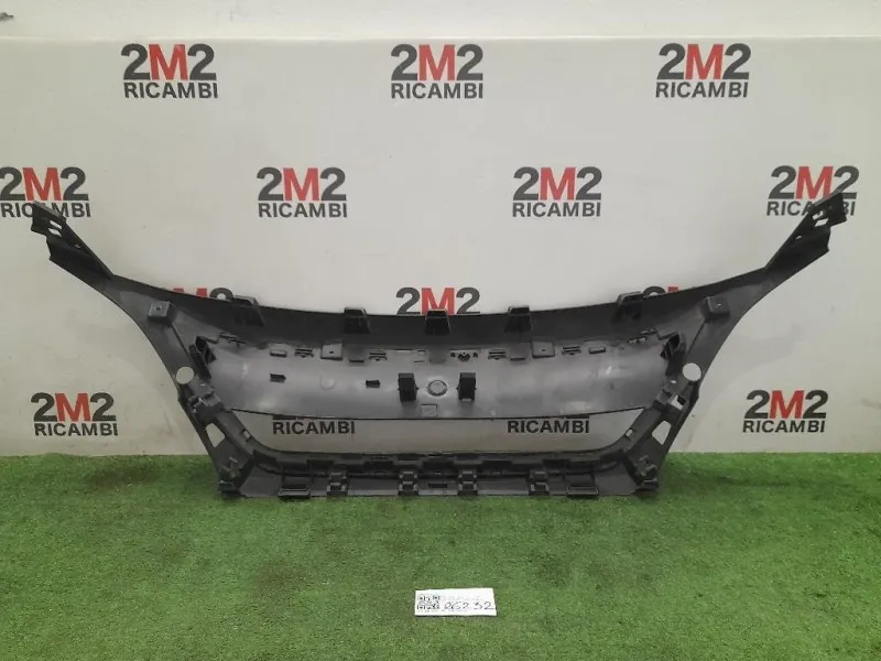 Griglia Radiatore INT 9815317777 Peugeot 3008 II 2016