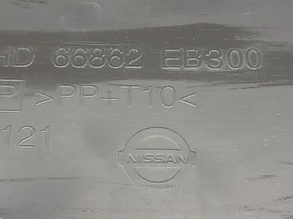 Griglia Ventilazione Parabrezza 66862EB300 Nissan Navara 2005