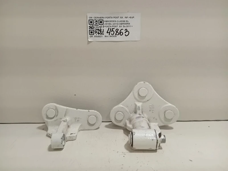 Cerniera Porta POST SX CERNIERA PORTA POST SX INF+SUP Mercedes Classe ML W166 2012