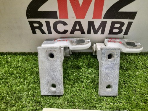 Griglia Ventilazione Parabrezza 9830472380 GRIGLIA PARABREZZA Opel Corsa F 2019