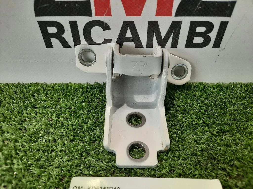 Cerniera Porta SUP ANT DX KD5358210 ANT DX Mazda 3 III 2014