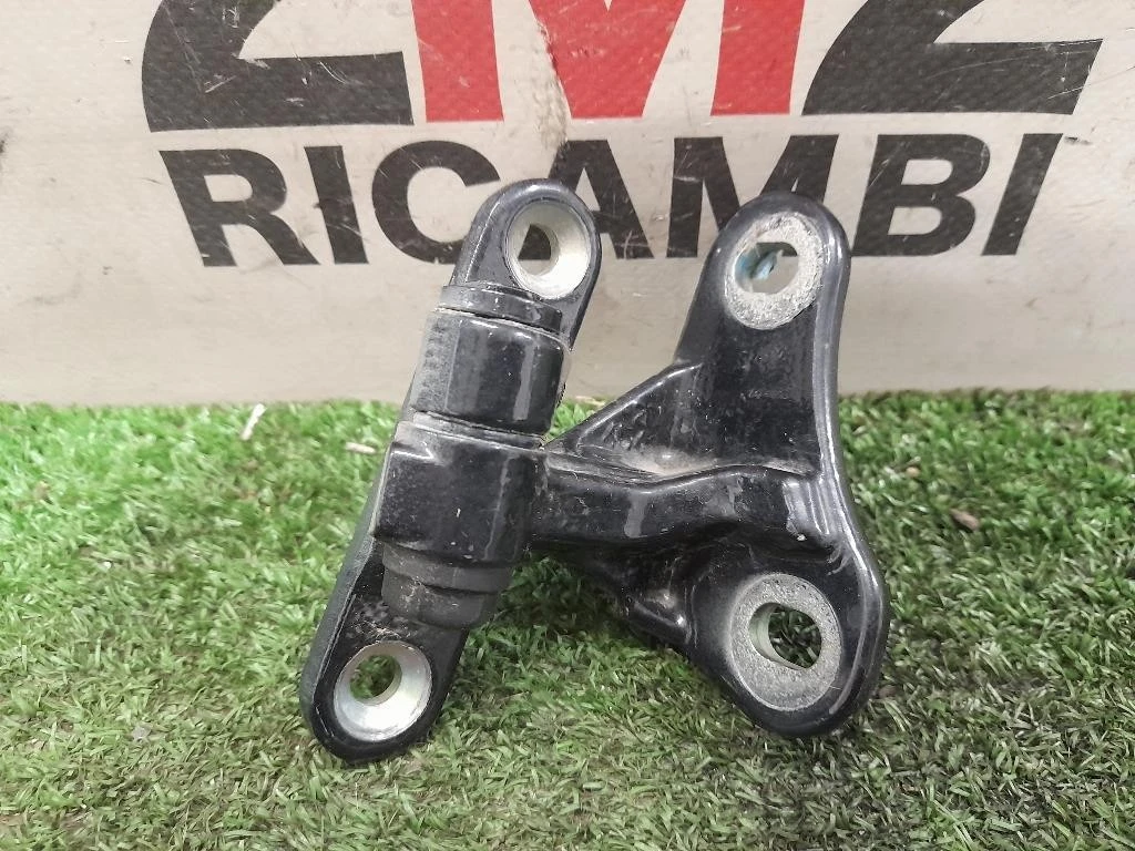 Cerniera Porta SUP ANT DX A2517201437 ANT DX Mercedes Classe R W251 2006