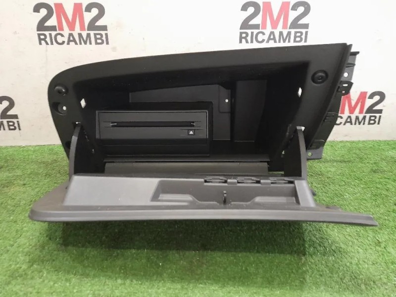 BOX Portaoggetti 39046541 Opel Astra K SW 2016