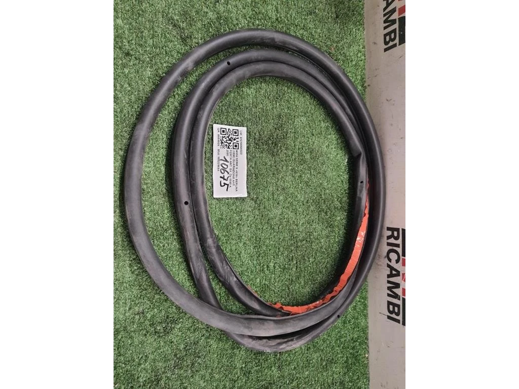 Guarnizione ANT Porta ANT SX 51219069322 Bmw Serie 5 E39 Berlina 1996