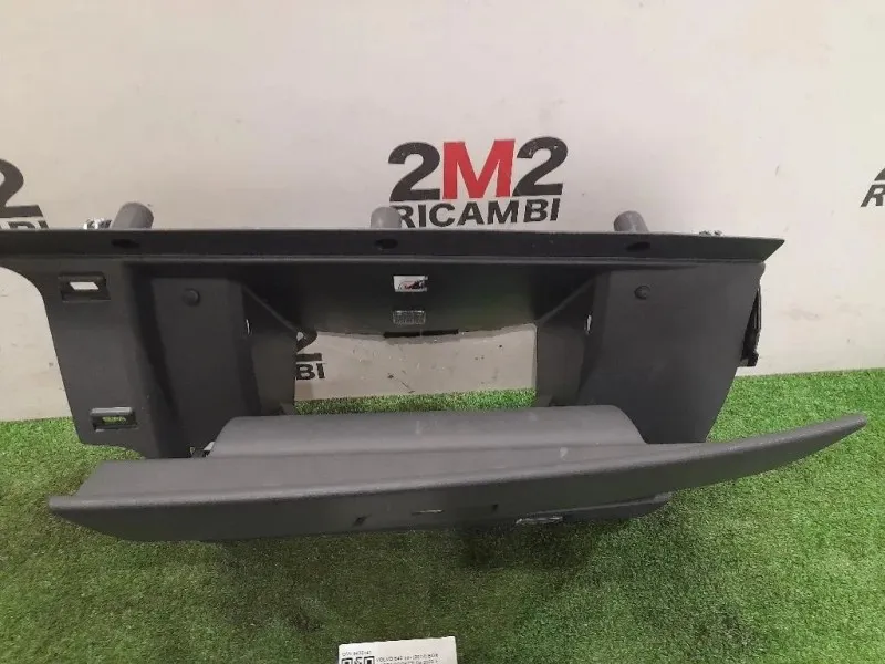 BOX Portaoggetti 8626141 Volvo S40 II 2004