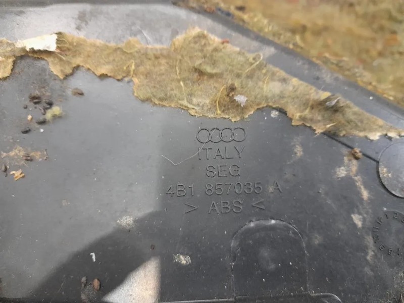 BOX Portaoggetti Completo 4B1857035E Audi A6 4B 1997