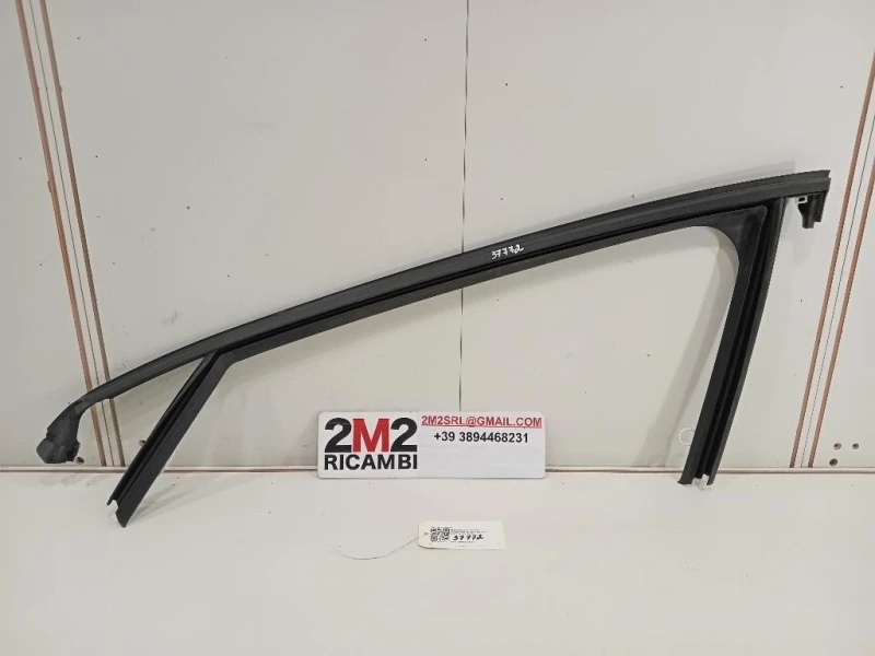 Guarnizione ANT Porta ANT SX 9823226680 Peugeot 208 I 2015